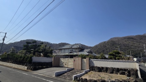 井原市下出部町１丁目 中古住宅 3,900万円