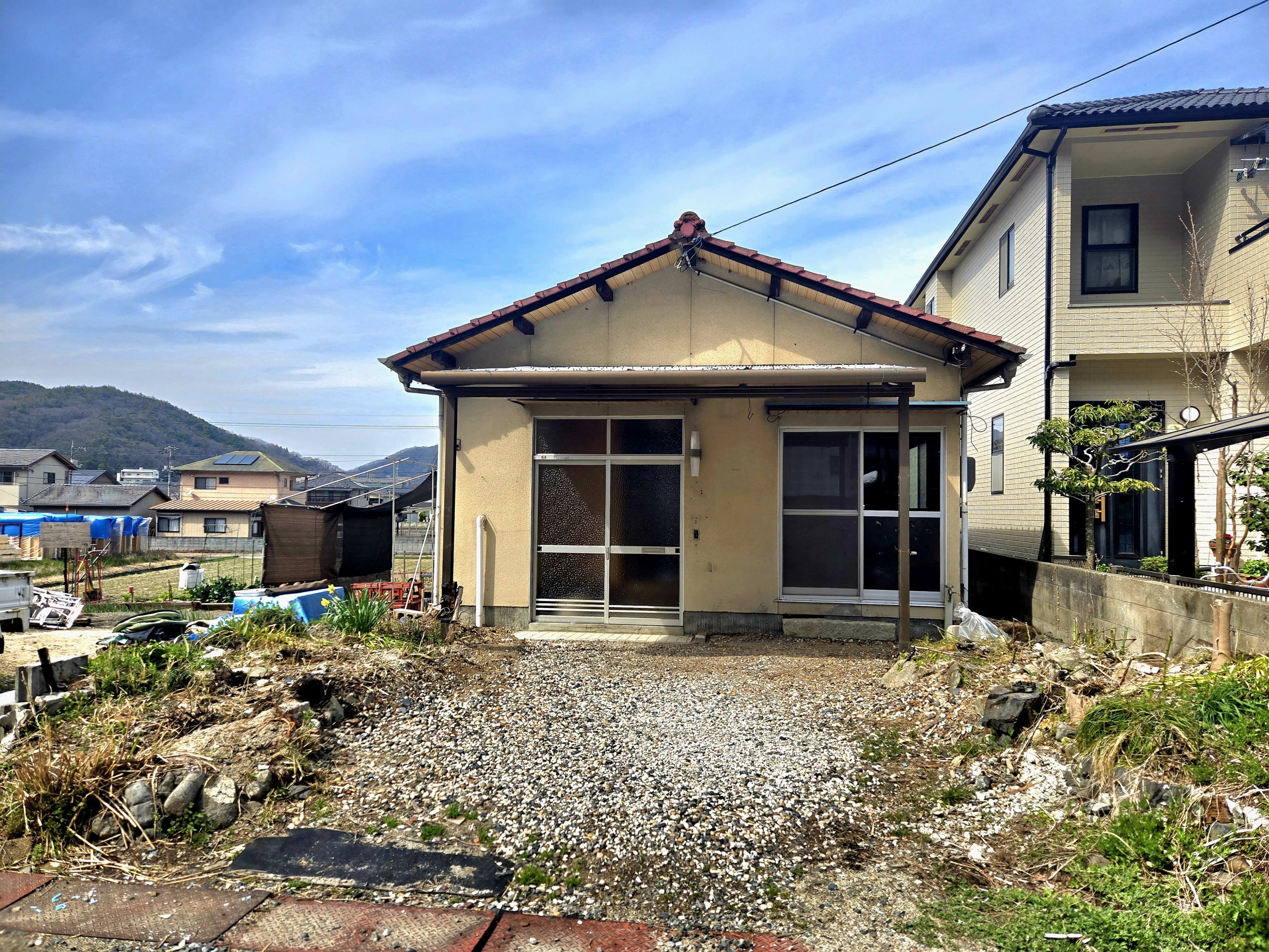 井原市上出部町 中古住宅 350万円