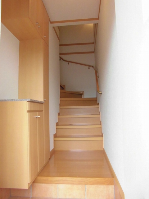 井原市井原町 クレストール森脇201号室