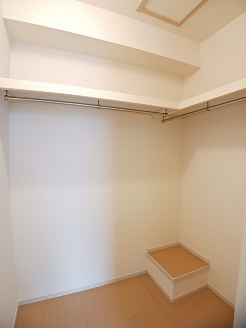 井原市笹賀町グラースＢ202号室