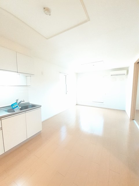 井原市下出部町 ジェルメA201号室