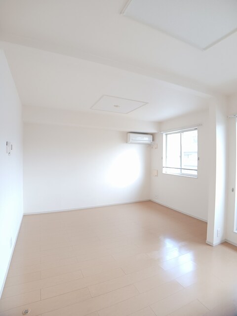井原市笹賀町グラースＢ202号室
