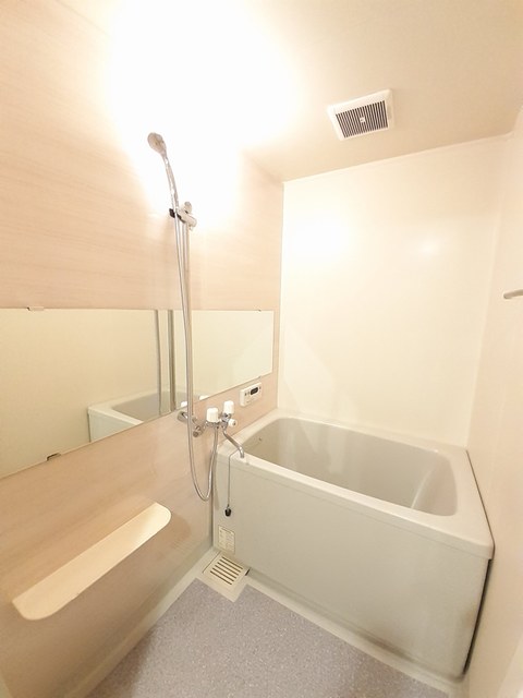 井原市高屋町 イプシロンＢ201号室