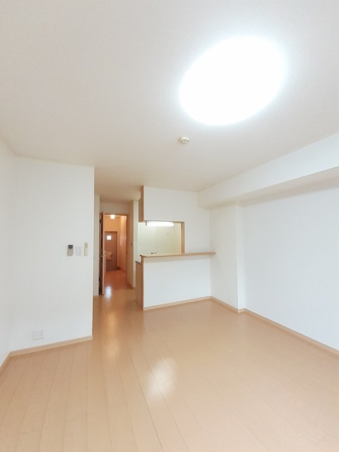 井原市下出部町 ブリーゼ102号室