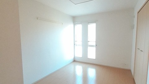 井原市下出部町 ジェルメA201号室