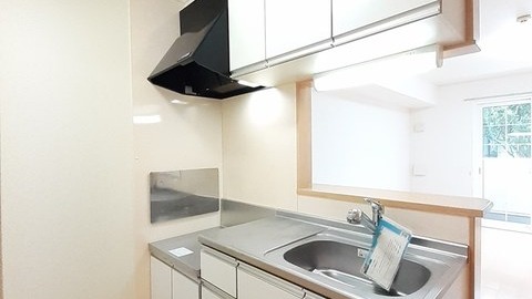 井原市下出部町 ブリーゼ102号室