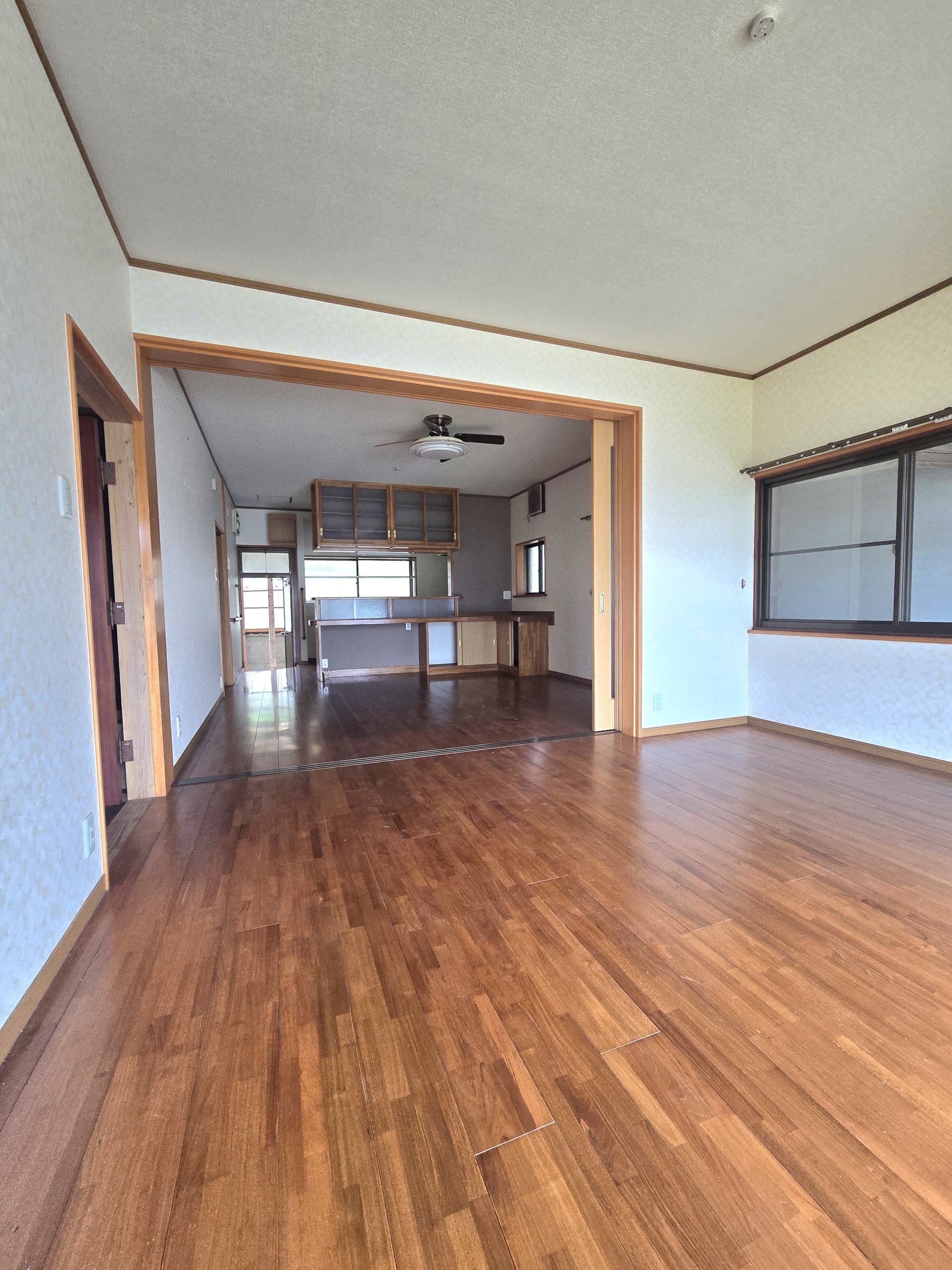 矢掛町西川面中古住宅  1,280万円