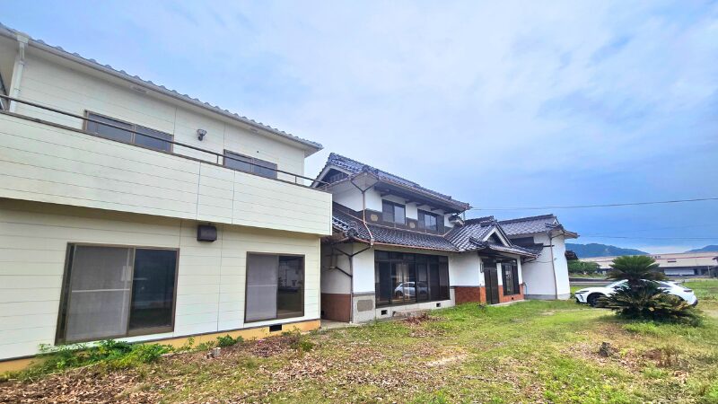 矢掛町西川面中古住宅  1,280万円