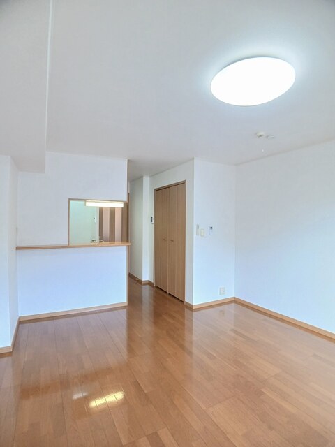井原市西江原町フォーゲルＡ102号室
