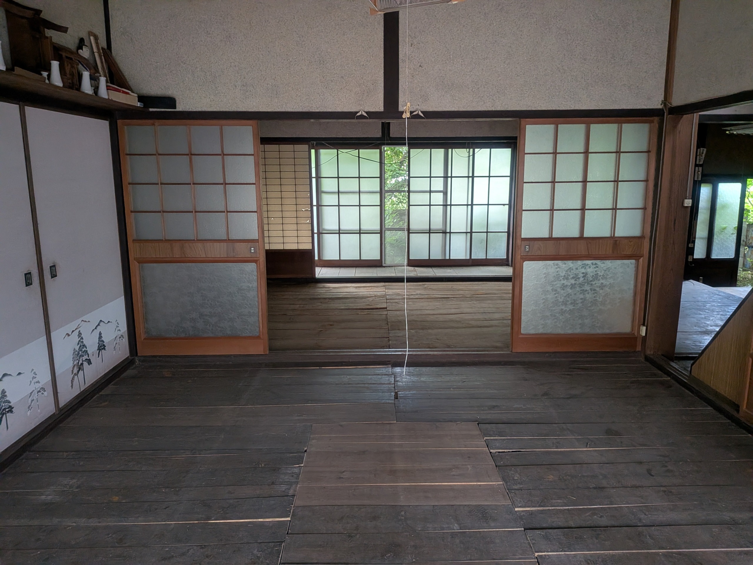 井原市芳井町吉井 中古住宅 180万円